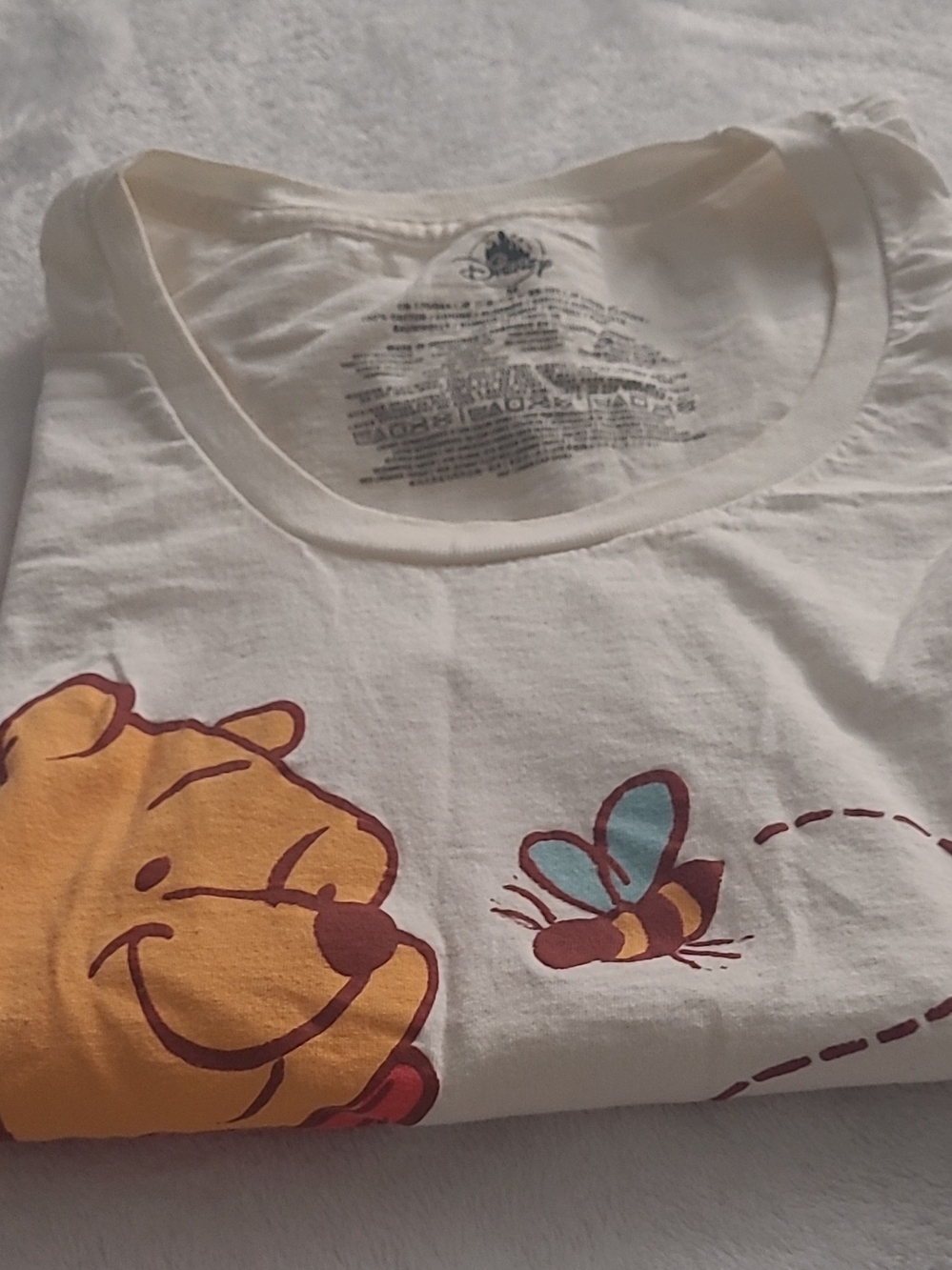 Disney Cream Winnie the Pooh Graphic Tee with Yellow Pooh Art